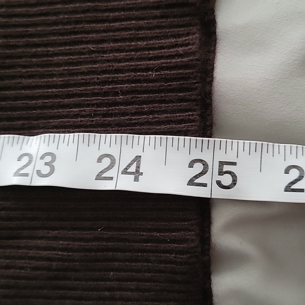 Jones New York Sport V Neck Lightweight Sweater - Picture 12 of 12